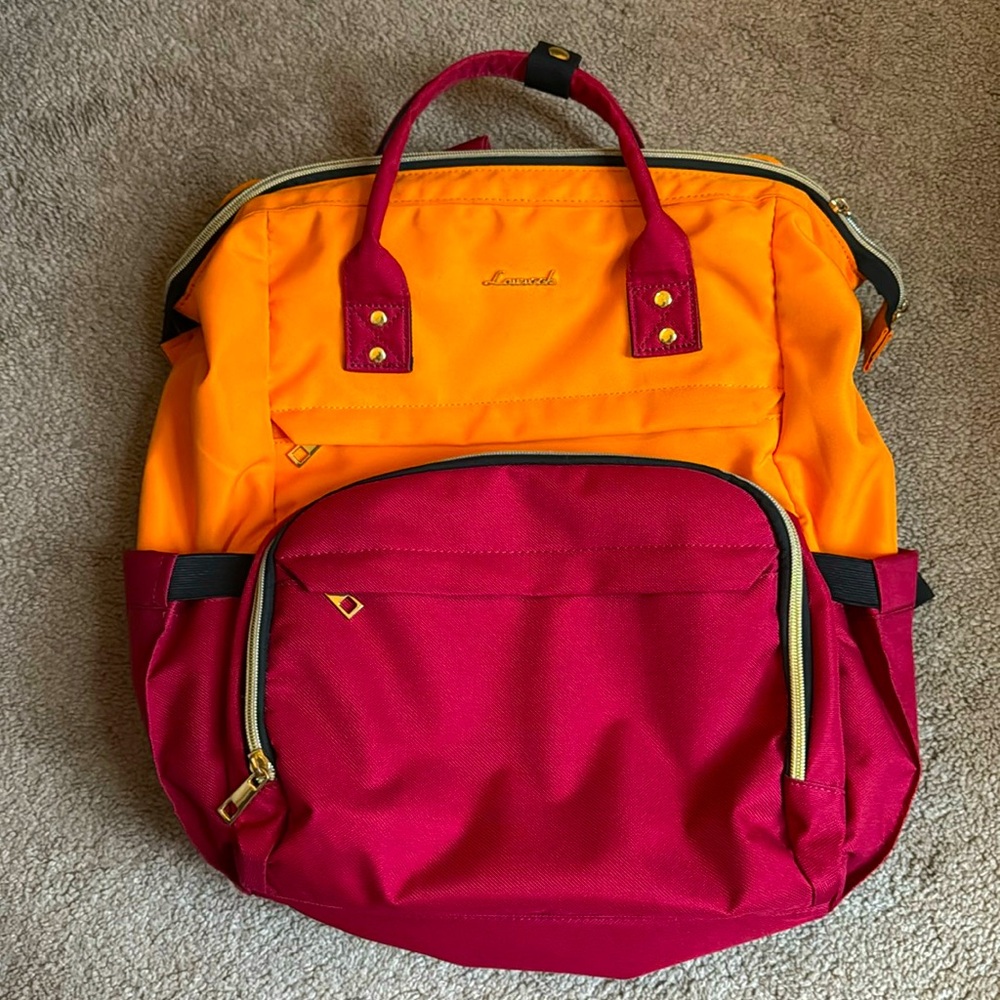 Lovevook backpack. Orange and red.